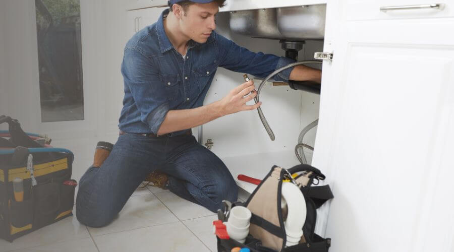 Professional same day plumber in Lyons, KS